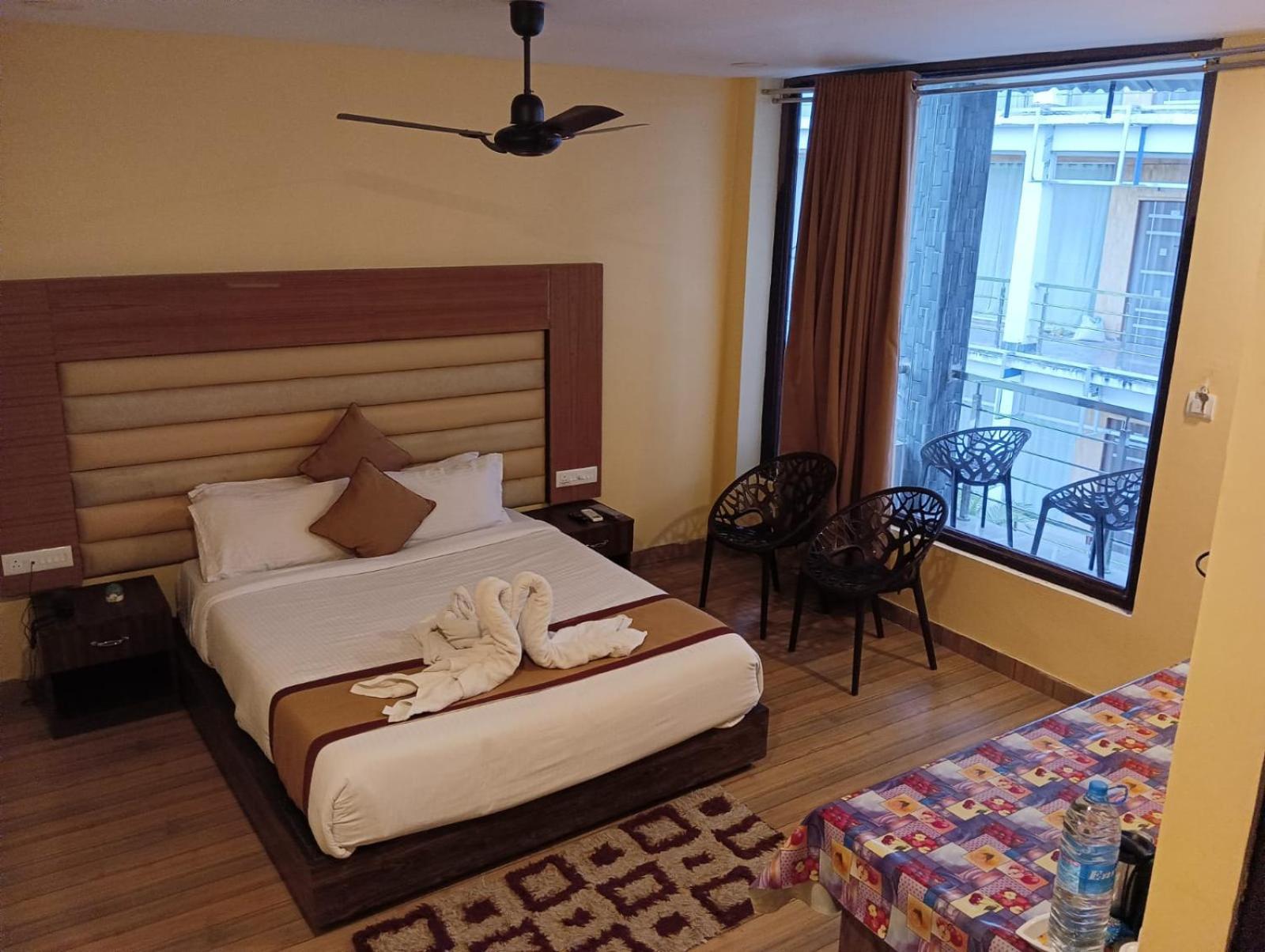 Royal Villa Beach Resort Govind Nagar Esterno foto